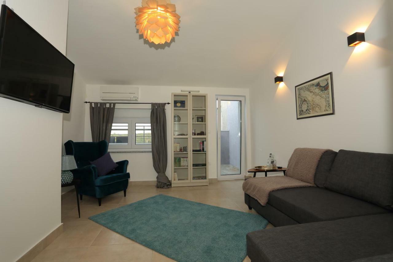Apartments Bonvenon2Пула Екстериор снимка