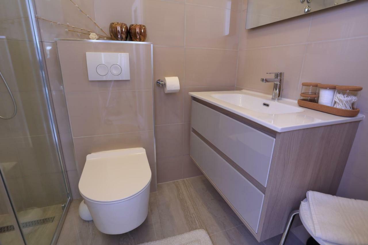 Apartments Bonvenon2Пула Екстериор снимка