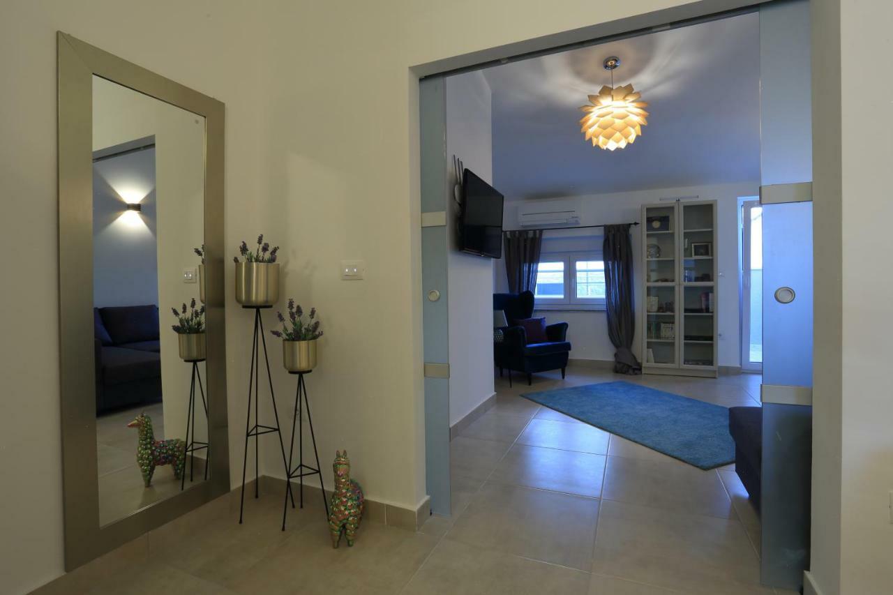 Apartments Bonvenon2Пула Екстериор снимка