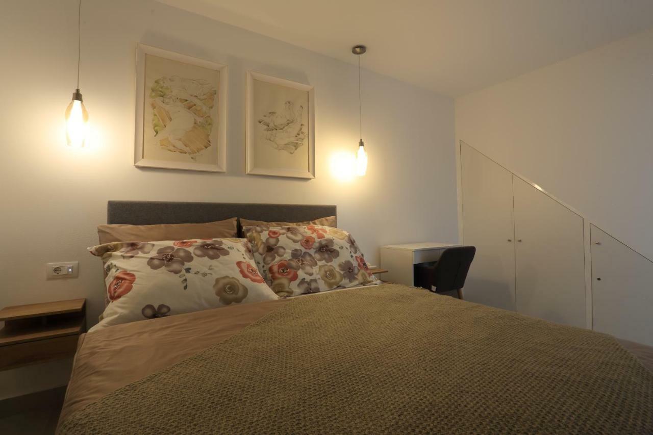 Apartments Bonvenon2Пула Екстериор снимка