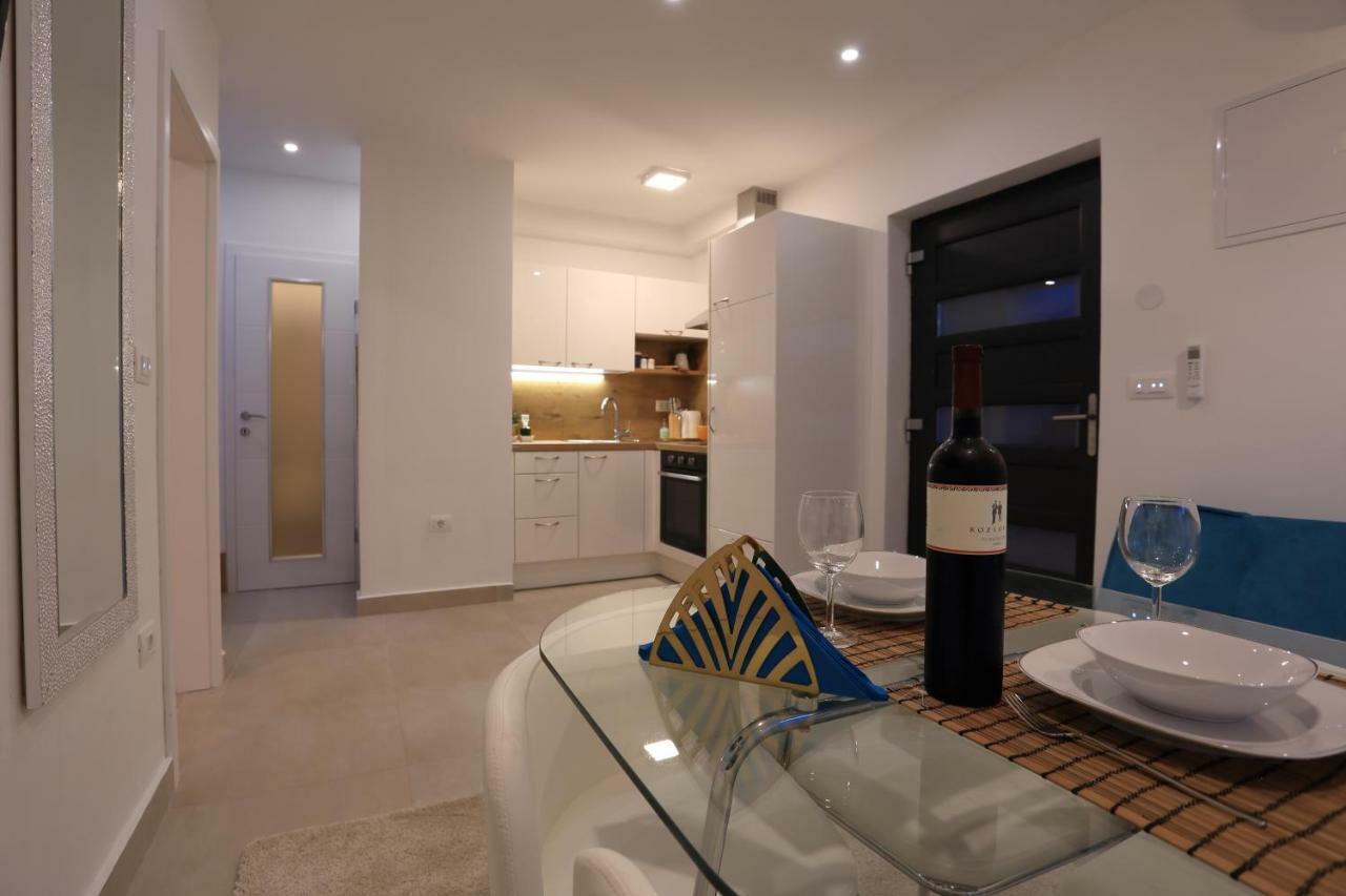 Apartments Bonvenon2Пула Екстериор снимка